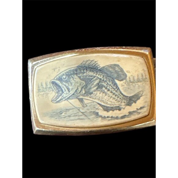 Genuine Leather Belt, Stamped Toiled Pained Eagle Toiled "POPS" Fish Buckle - Picture 4 of 7